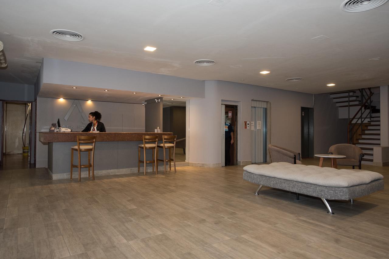לה ריוחה Avant Park Hotel מראה חיצוני תמונה